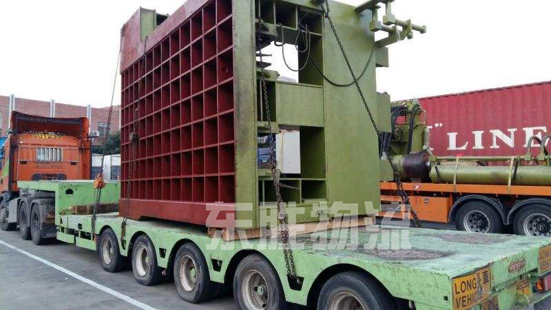 香港平板車的，香港吊臂車運輸案例圖